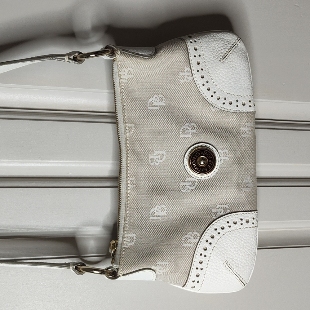 Dooney & Bourke Small Bag